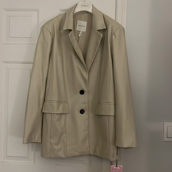Cream vegan leather blazer NWT. Avec les Filles - Picture 9 of 11